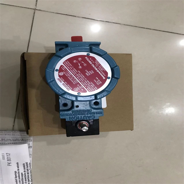 霍尼韦尔Honeywell 温控器DC1040CR-20200B-E